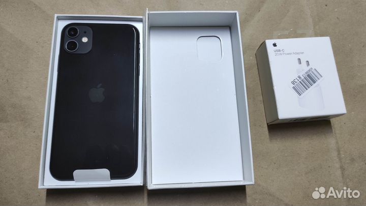 Телефон iPhone 11 128 gb
