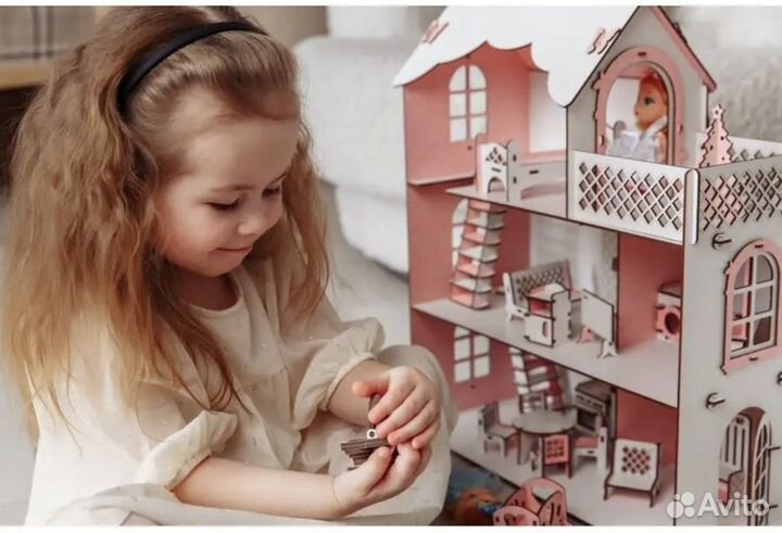 Домик кукольный деревянный