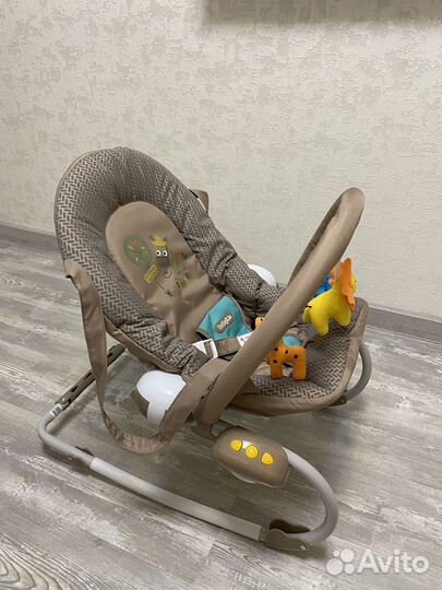 Шезлонг детский