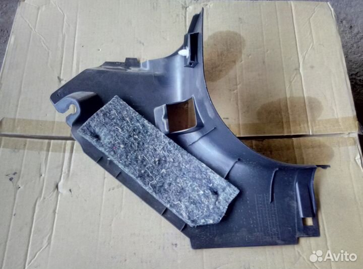 Накладка порога Mitsubishi Outlander GF 7217A019XB