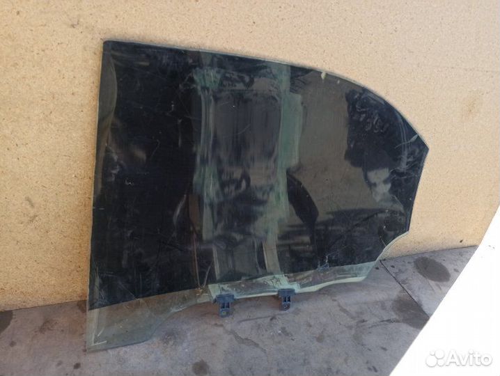 Стекло заднее правое Hyundai Sonata EF 2001-2012