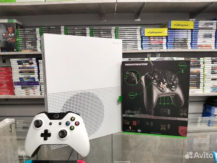 Xbox One S 1000gb + Доп джойстик ThurstMaster