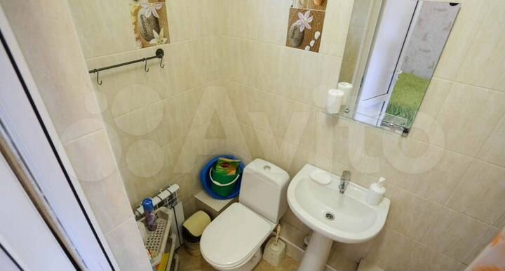 Комната 15 м² в 6-к., 2/2 эт.