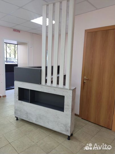 Стойка ресепшн бу