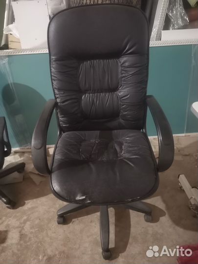 Кресло офисное б/у