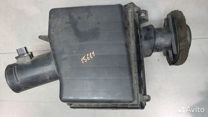 Корпус воздушного фильтра Nissan Pathfinder, 2005