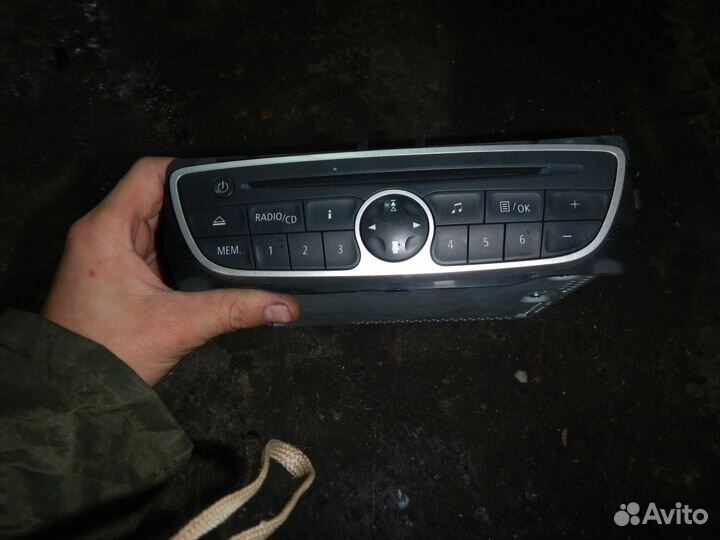 Магнитола для Renault Fluence