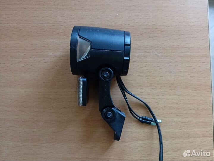 Herrmans H-Black MR8 Front Light Динамо фонарь