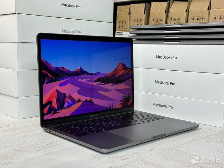 Ноутбук Apple MacBook Pro 13 2017 i5 + SSD