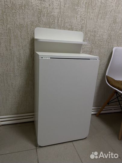 Столик для маникюра бу