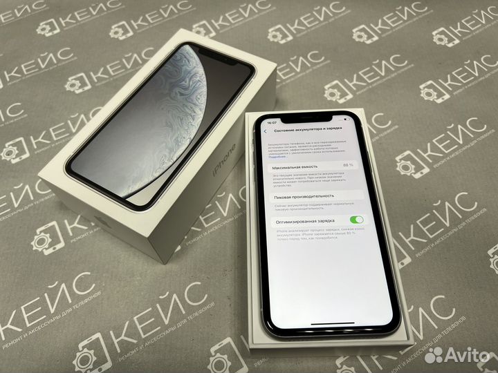 iPhone Xr Белый 64Gb