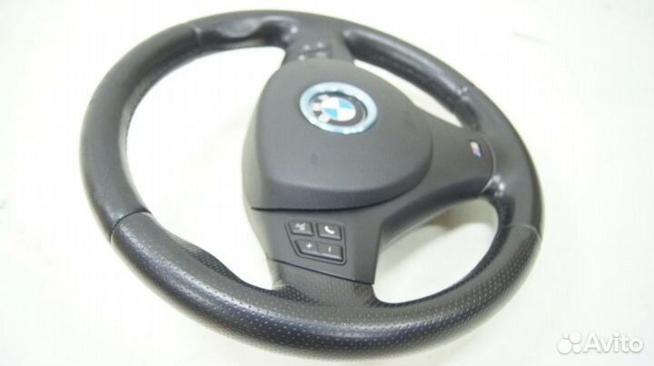 Руль М-стиль BMW 320i E90 2010