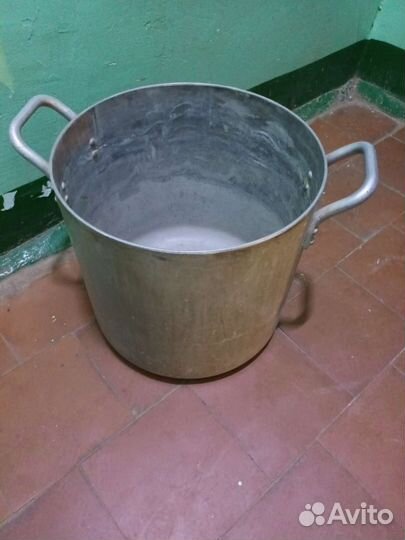 Алюминиевая кастрюля 20 литров