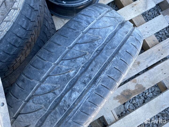 Bridgestone Potenza RE002 Adrenalin 235/50 R18