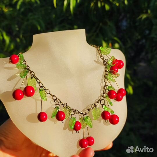 Подставка-бюст для украшений