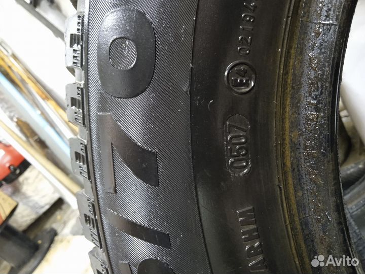 Continental ContiWinterViking 1 205/70 R15