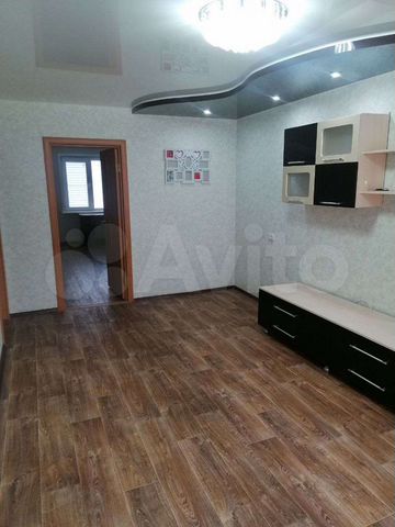 2-к. квартира, 43 м², 3/5 эт.