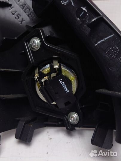 Динамик высокочастотный Mitsubishi Outlander II (2