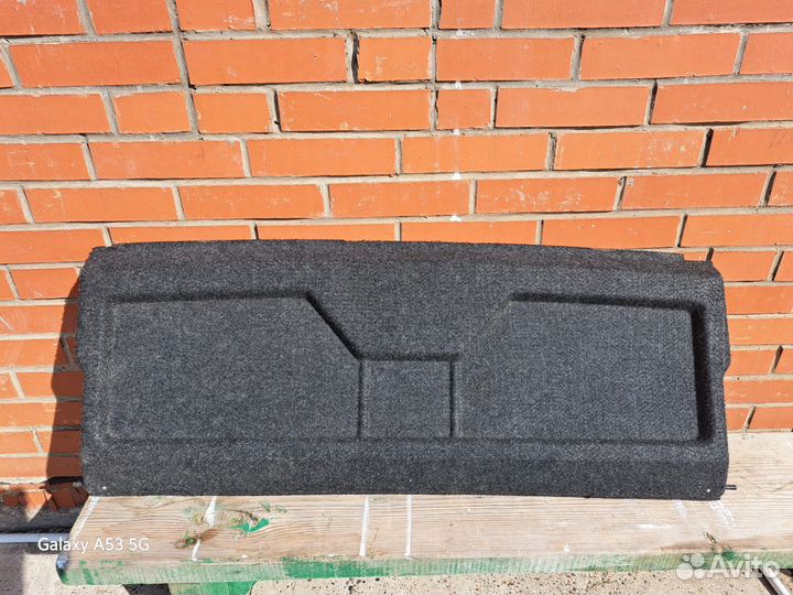 Задняя полка Нива