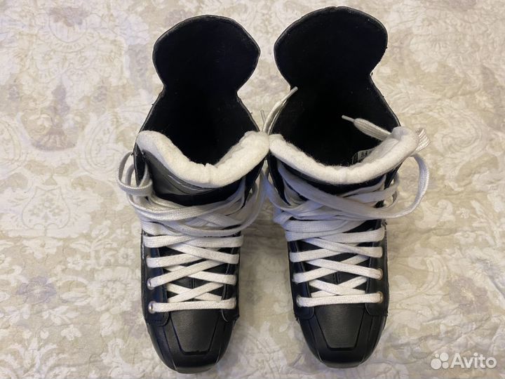 Хоккейные коньки bauer nexus