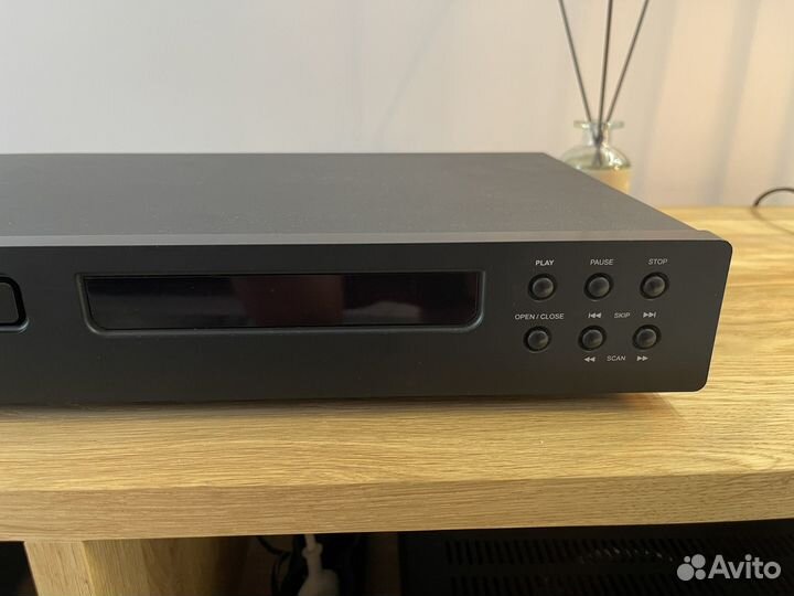 CD плеер NAD C515