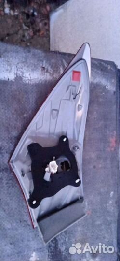 Фонарь правый внешний Toyota Corolla 11 E180 2013