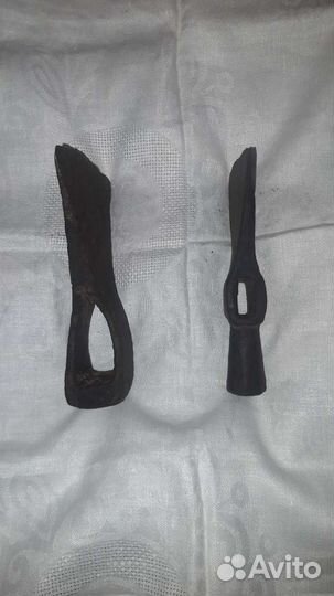 Топор средневекового воина