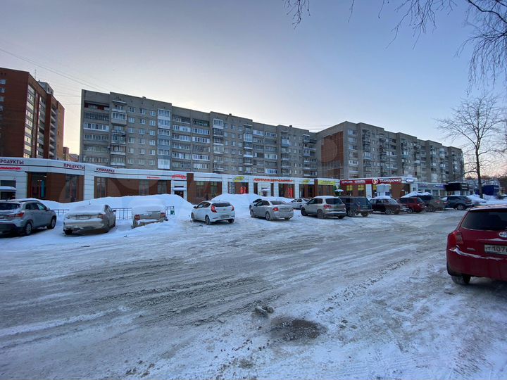 Торговая площадь, 348.3 м²