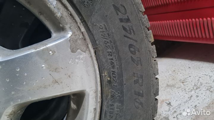 Продам колеса зимние R16
