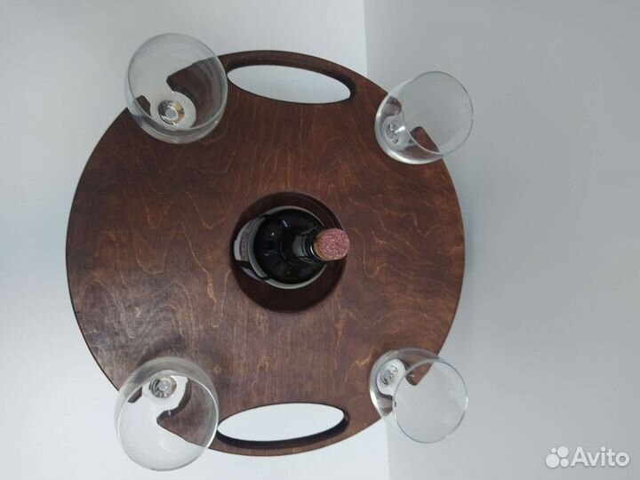 Столик винный