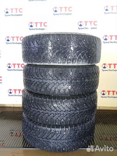Nokian Tyres Nordman 4 215/65 R16