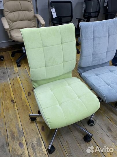 Компьютерное кресло для дома и офиса