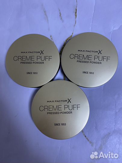 Max Factor Компактная пудра Creme Puff тон 41