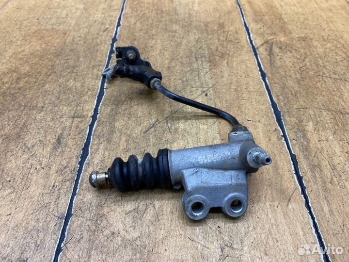 Главный цилиндр сцепления Honda Civic R18A2 2006