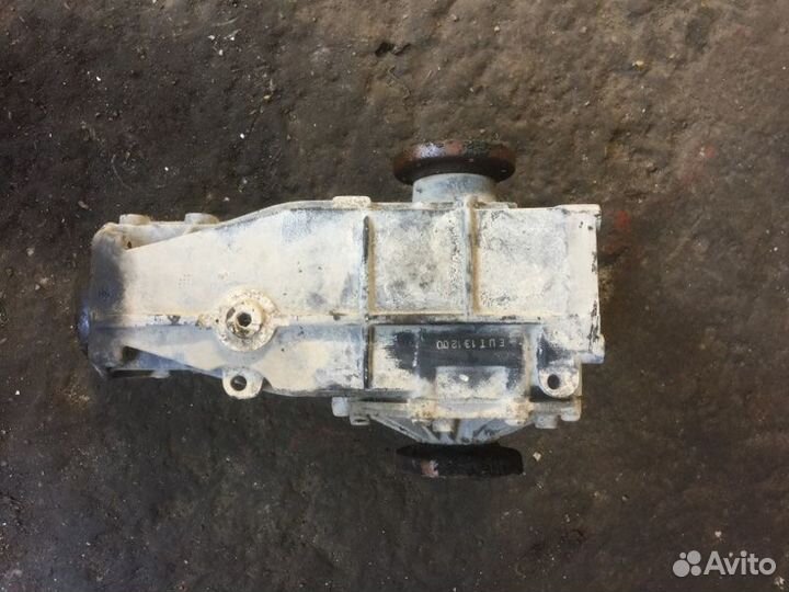 Редуктор Audi A6 C5 AZA 2001