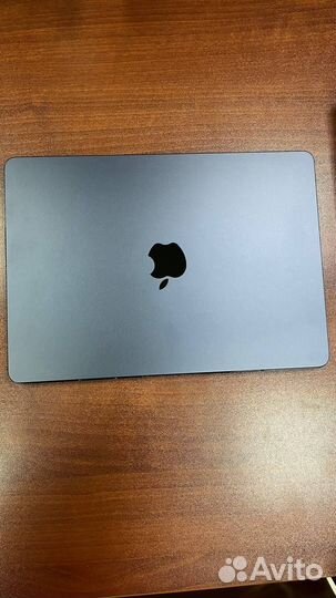 Apple MacBook Air 13.6 m2 24GB/1TB-RS