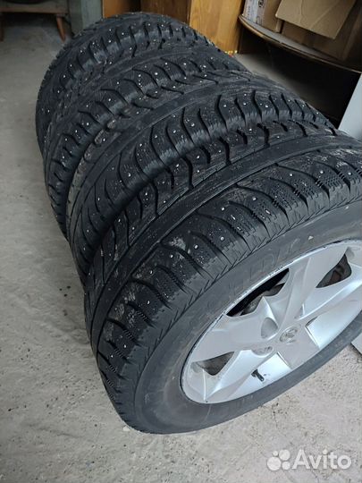 Комплект зимних колес r16 nissan qashqai