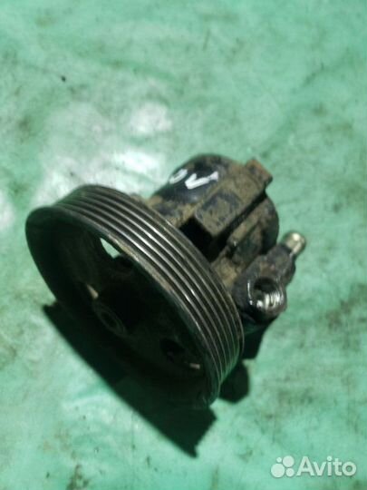 Насос гур Renault Logan 1 1.4 2010