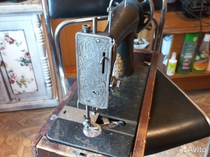 Швейная машина ручная бу