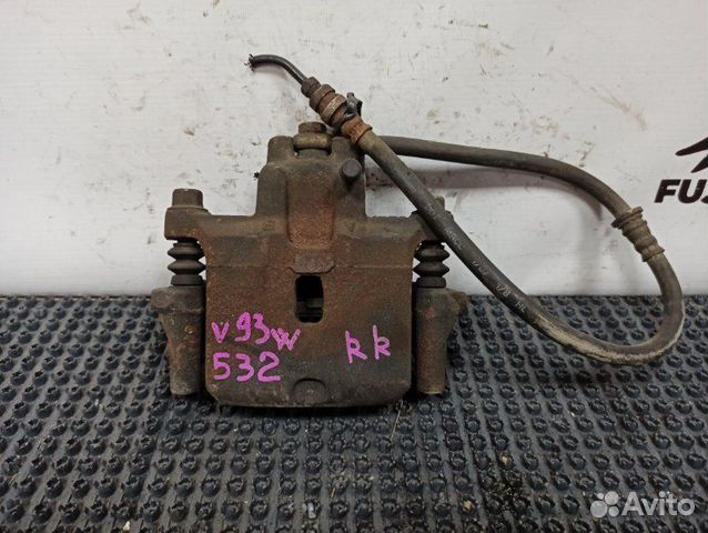 Суппорт тормозной задний правый Mitsubishi Pajero