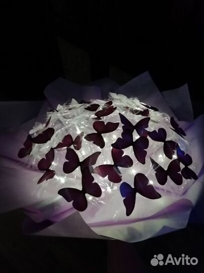 Букеты с бабочками ручной работы, с подсветкой