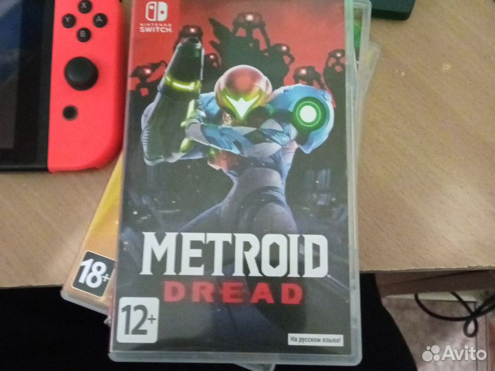 Nintendo Switch+микро диск на 128гб+3 игры+зарядка