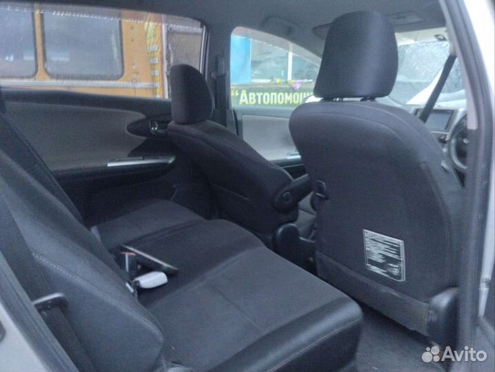 Toyota Wish, 2009