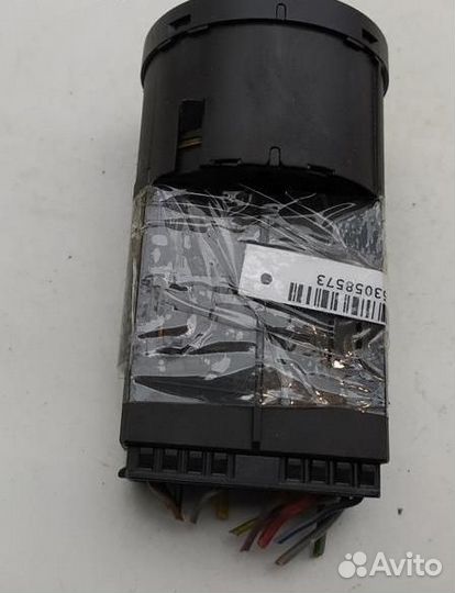 Переключатель света фар Volkswagen Golf