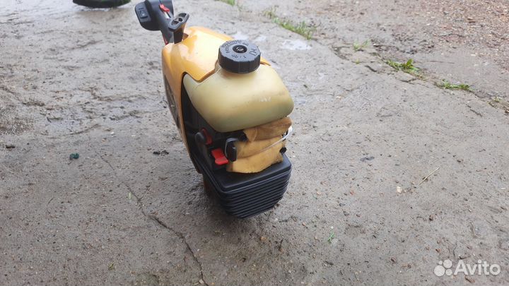 Триммер бензиновый бу