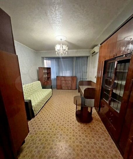 2-к. квартира, 49 м², 4/10 эт.