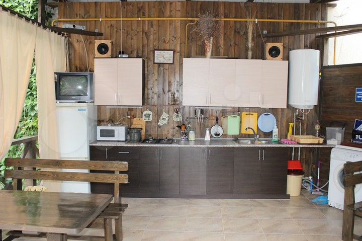 Комната 20 м², 2/2 эт.