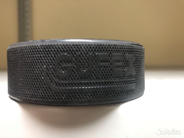 Шайба хоккейная 10 лет кхл