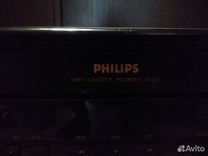 Видео-магнитофон Philips VR 453