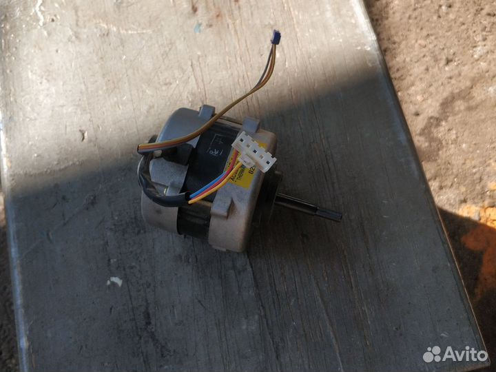 Электромотор внутреннего блока кондиционера